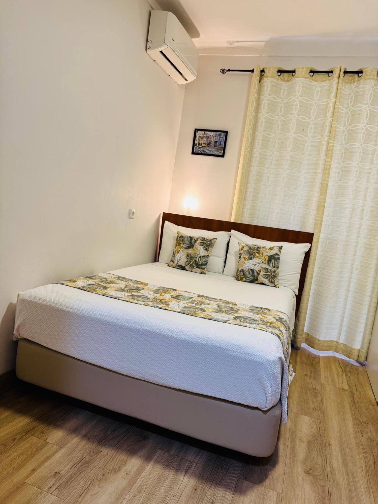 Double Room Private Bathroom
